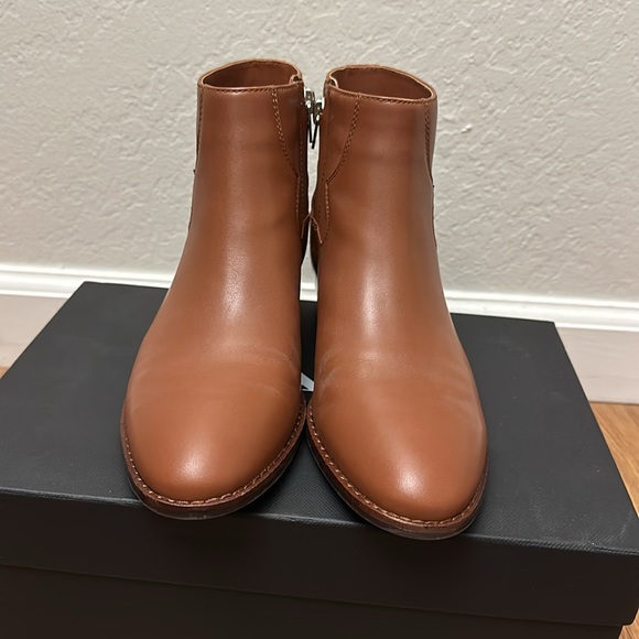 COACH bootie size 7 - Picture 3 of 8